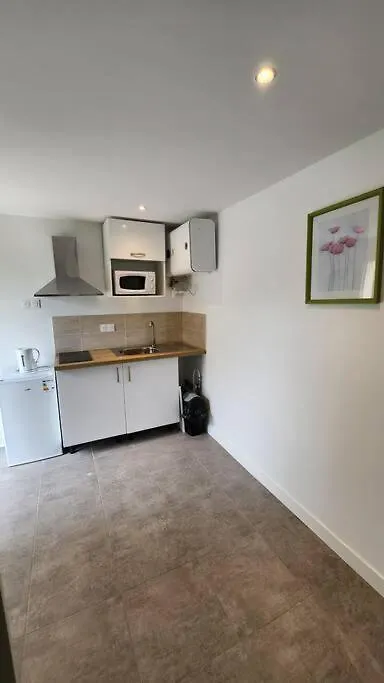 Tougang, Paisible Appartement Seysses 0*,  Frankrig